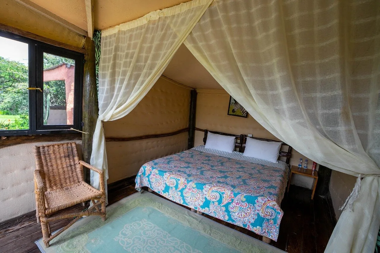 Punda Milias Nakuru Camp